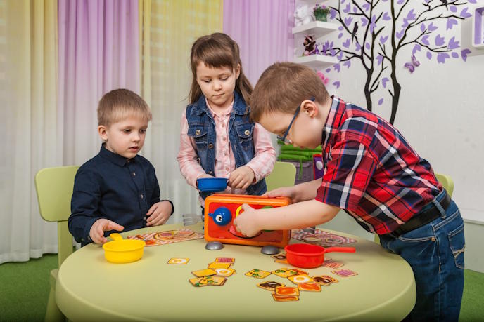 25 лучших настольных игр для уголка в детском саду