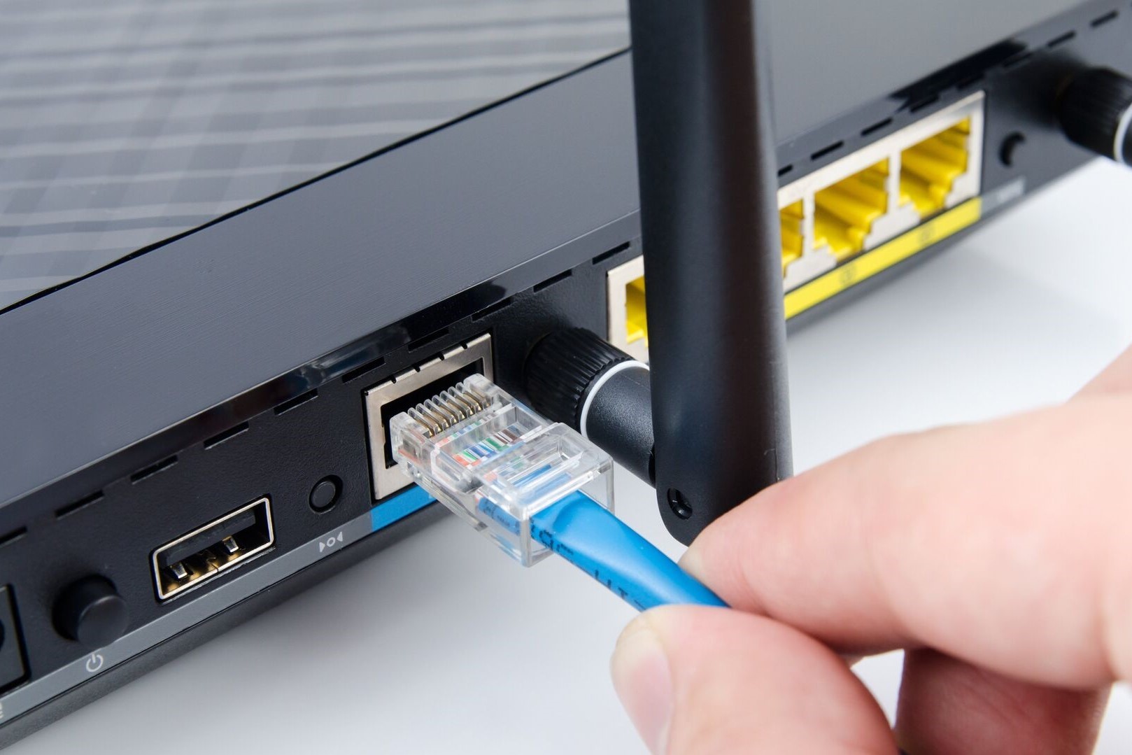 Минцифры вынужденно приостановило подключение школ к Wi-Fi Минцифры вынужденно приостановило подключение школ к Wi-Fi