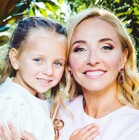 Дочь Татьяны Навки и Дмитрия Пескова отметила четырёхлетие на сцене 4.jpeg