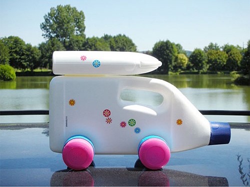 igryshki-rukami-03.jpg igryshki-rukami-03.jpg