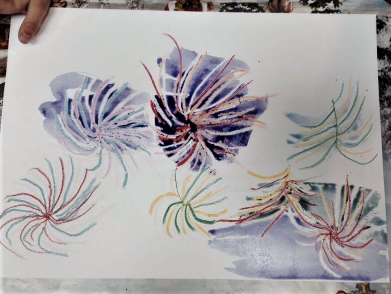 Праздничный салют в День Победы Праздничный салют в День Победы