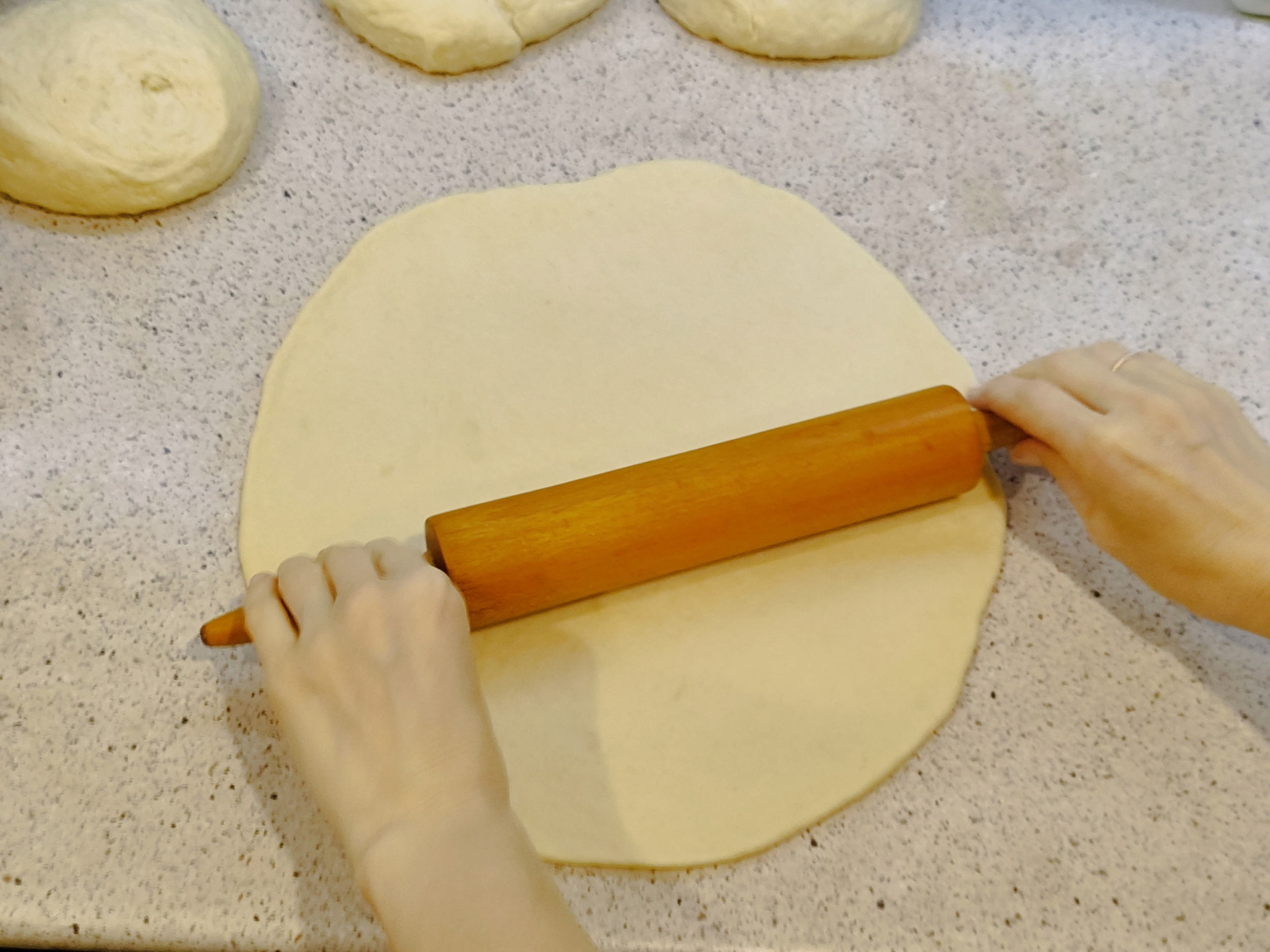 Раскатайте пласт Раскатайте пласт