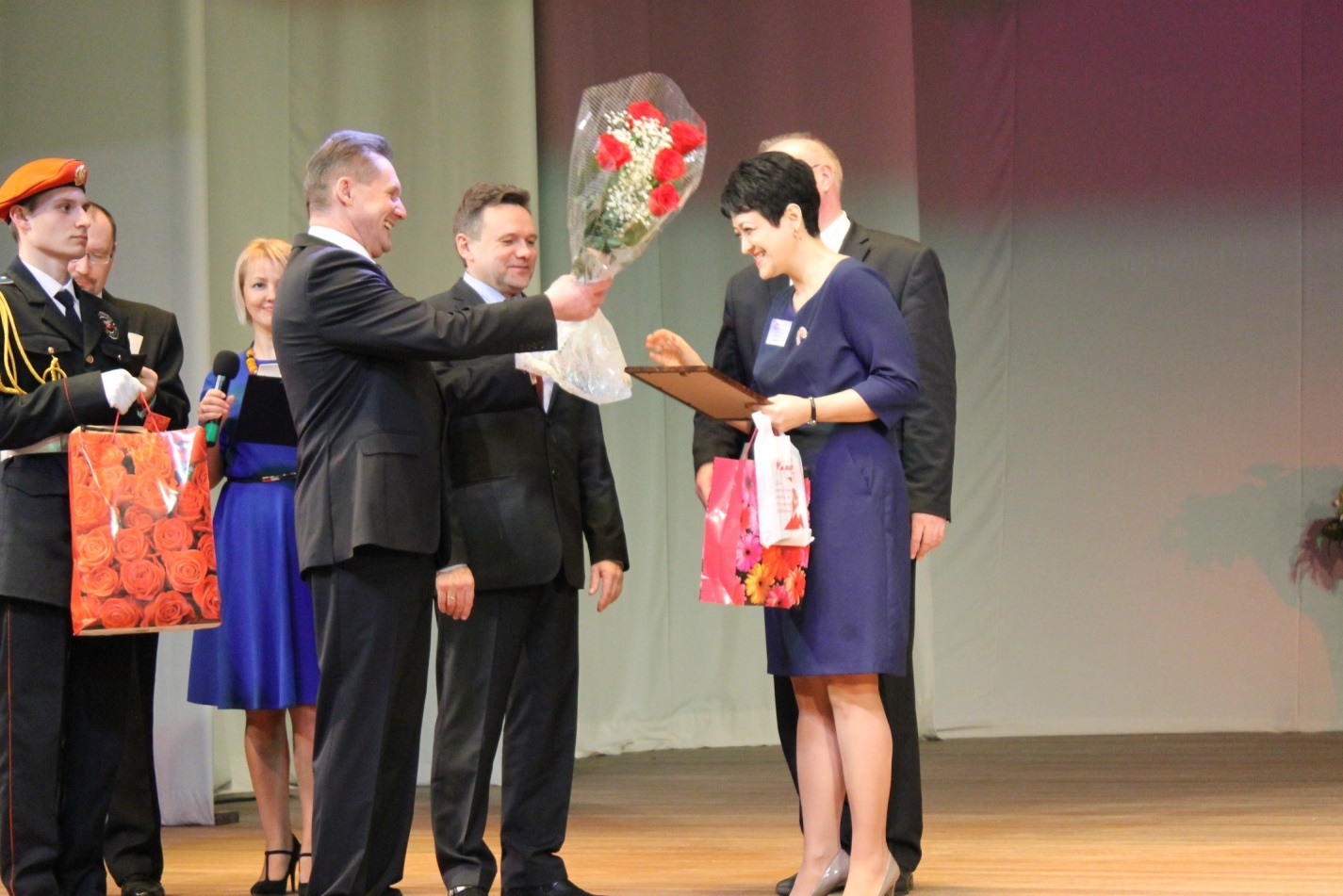 90950434.jpg 90950434.jpg