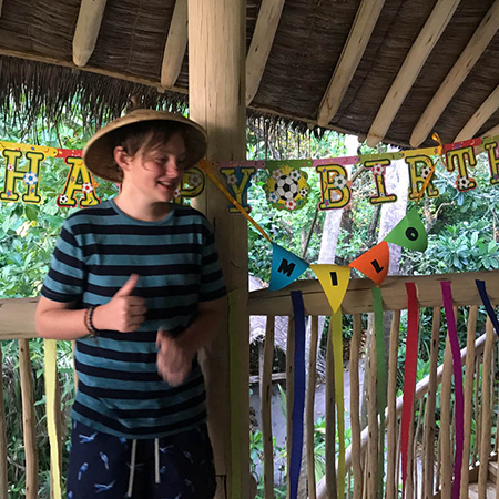 Лив Тайлер и Дейв Гарднер с детьми отдыхают на Мальдивах Лив Тайлер и Дейв Гарднер с детьми отдыхают на Мальдивах