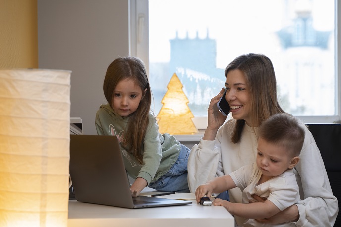 Работа из дома с маленькими детьми Работа из дома с маленькими детьми