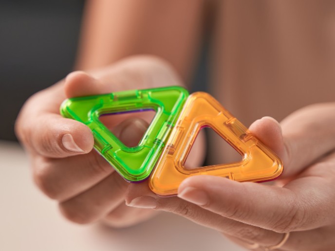 Детали магнитного конструктора Детали магнитного конструктора