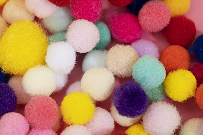 Пушистая проволока и шарики Пушистая проволока и шарики