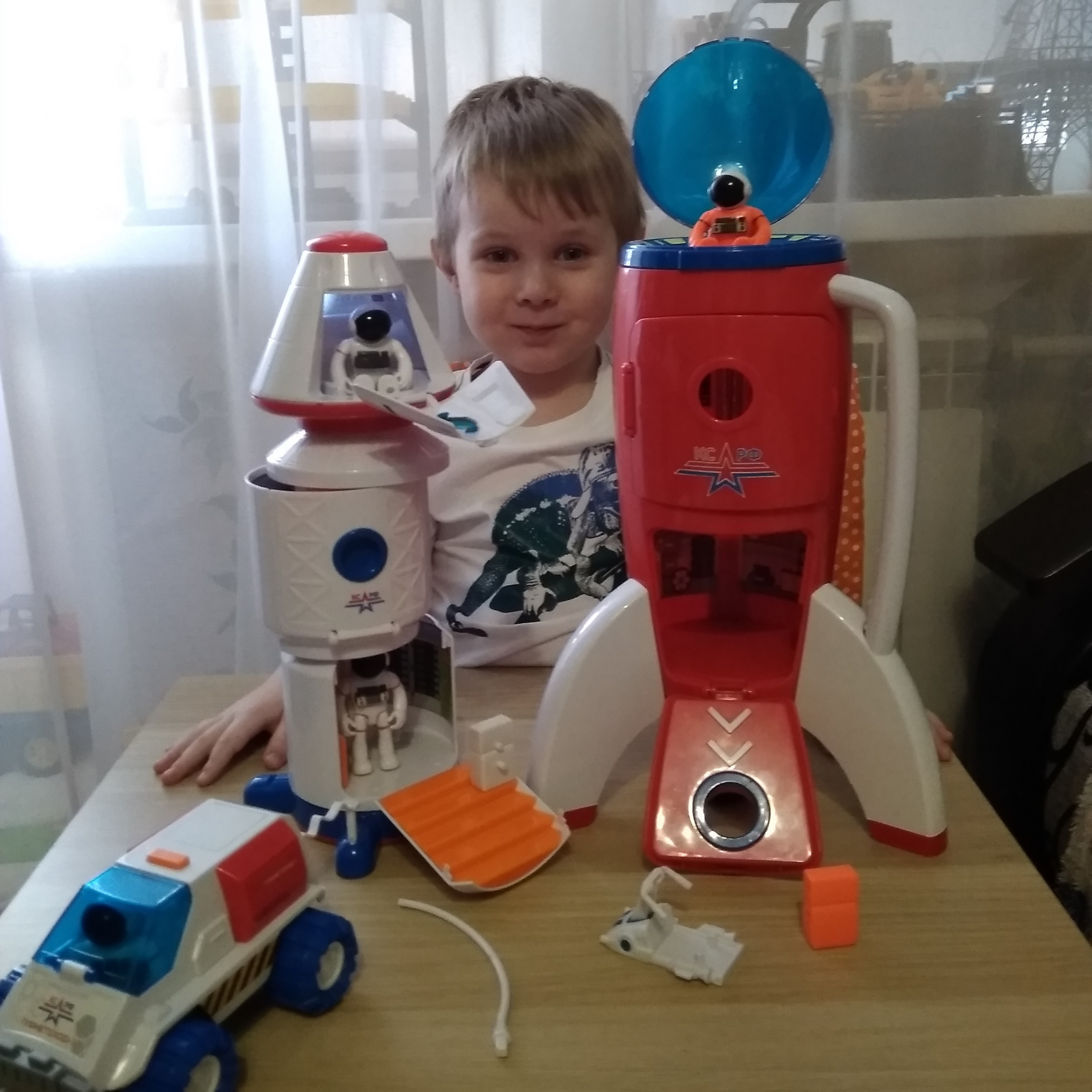 Космос наш Космос наш