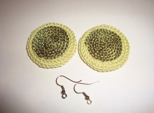 Крепим фурнитуру Крепим фурнитуру