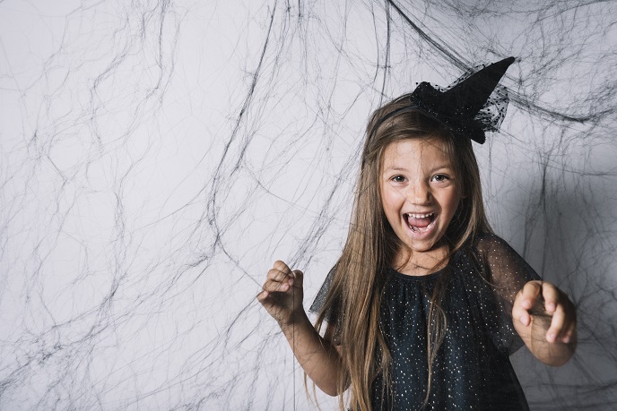 Девочка в черном Девочка в черном