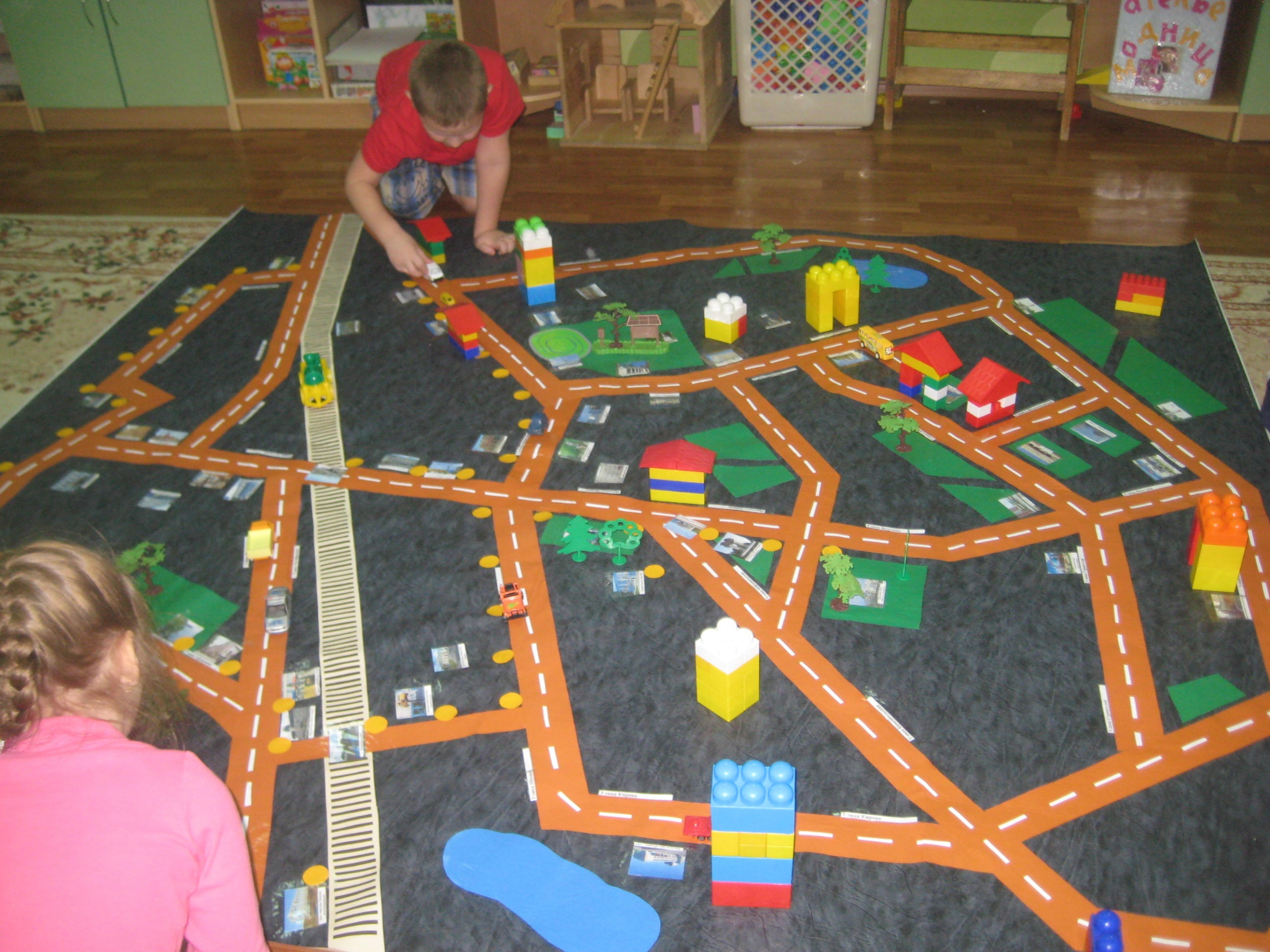 Необыкновенные путешествия по родному городу Необыкновенные путешествия по родному городу