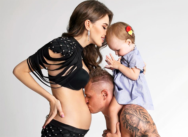 Семья футболиста Дмитрия Тарасова Семья футболиста Дмитрия Тарасова