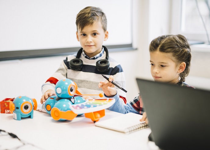 Робот для детей