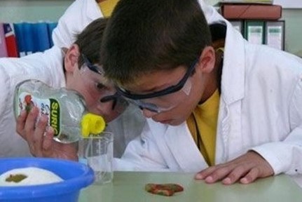 Петербургский предприниматель вложил 43 миллиона в «научные фокусы» Петербургский предприниматель вложил 43 миллиона в «научные фокусы»