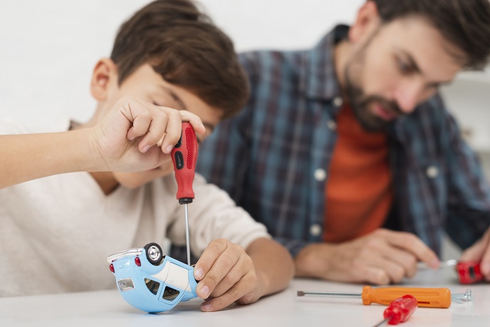 Мальчик с папой Мальчик с папой