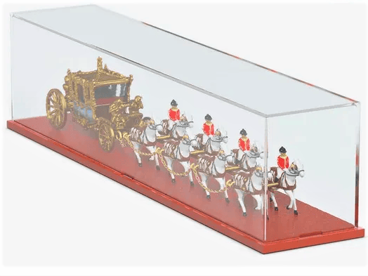 Новинка от Mattel – карета для коронации Новинка от Mattel – карета для коронации