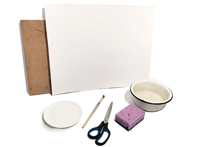 Натягиваем бумагу на планшет Натягиваем бумагу на планшет