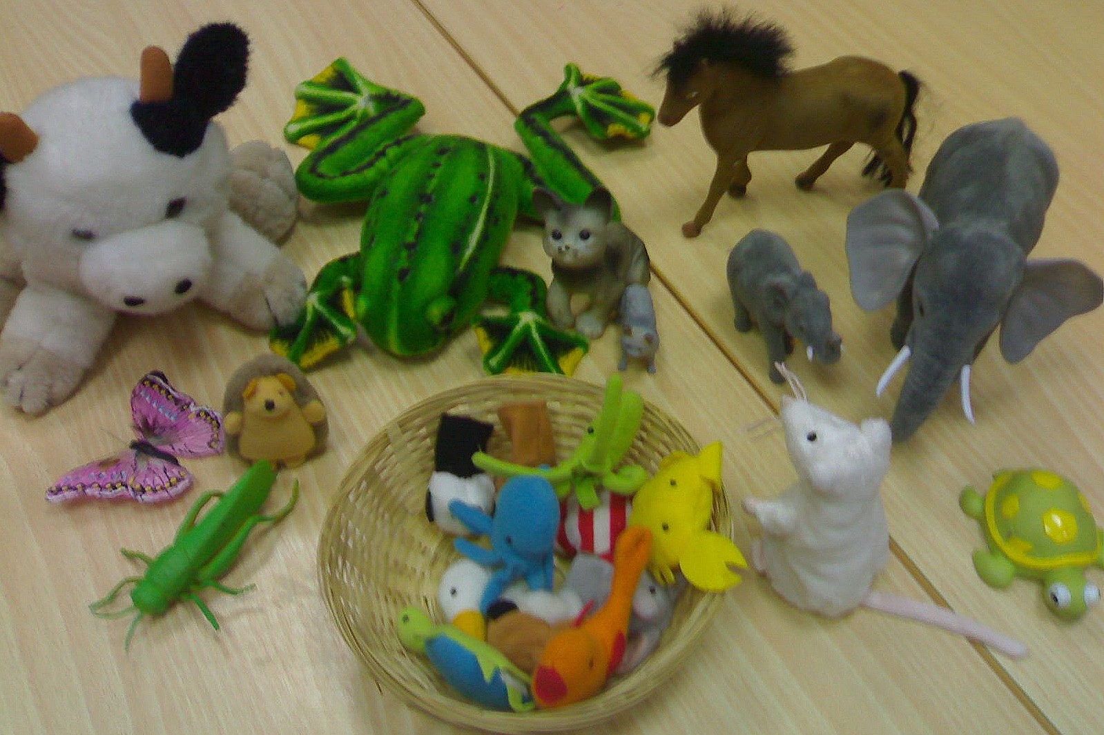 Игрушки, которые развивают восприятие реальности окружающего мира Игрушки, которые развивают восприятие реальности окружающего мира