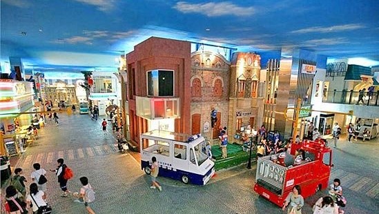 Детский город по-взрослому Детский город по-взрослому