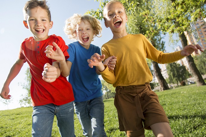 Ребенок ищет друзей Ребенок ищет друзей