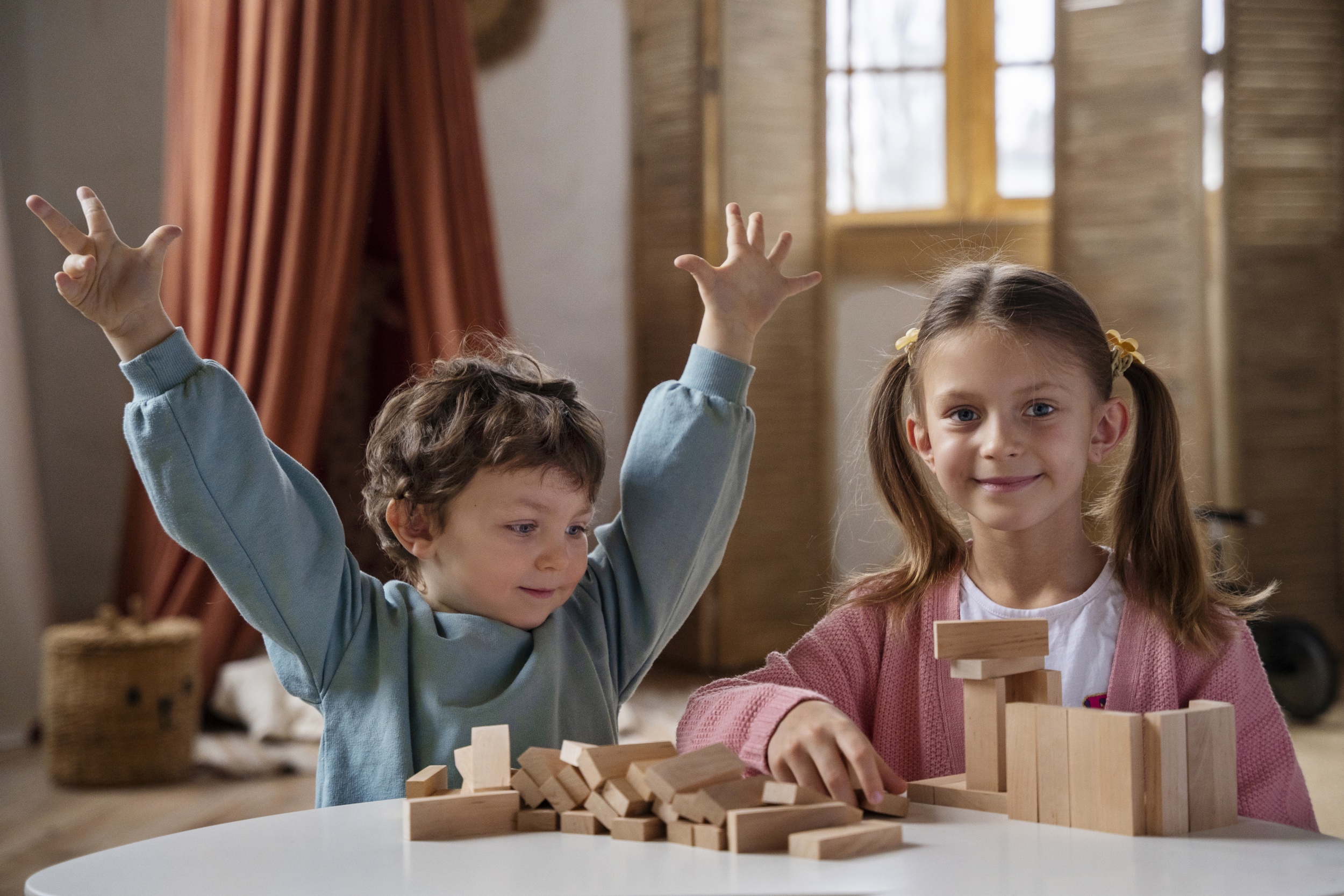 medium-shot-kids-playing-memory-game.jpg medium-shot-kids-playing-memory-game.jpg