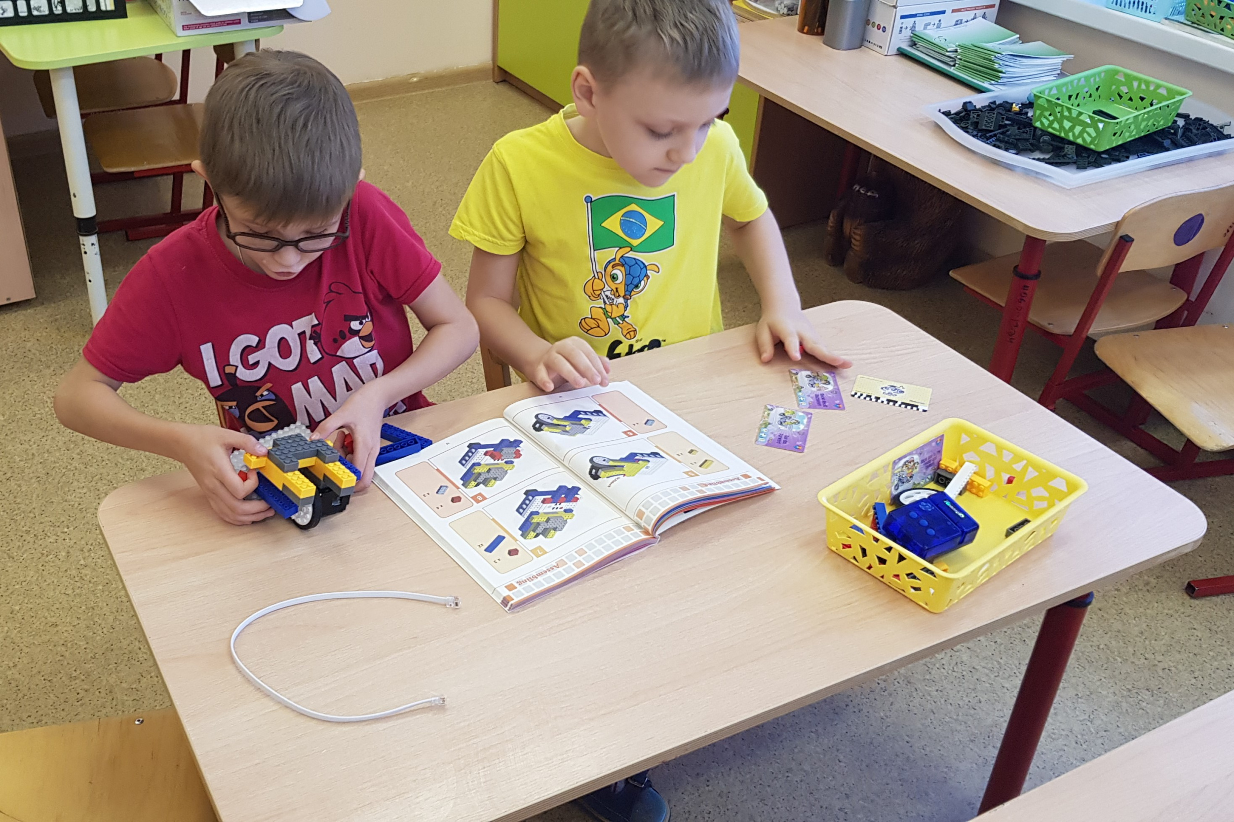 Конструирование с элементами программирования для старших дошкольников Конструирование с элементами программирования для старших дошкольников