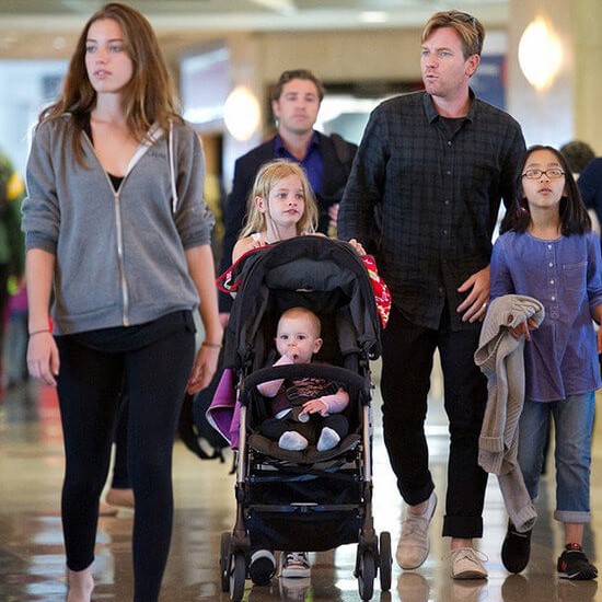 Эван МакГрегор и его девочки Эван МакГрегор и его девочки