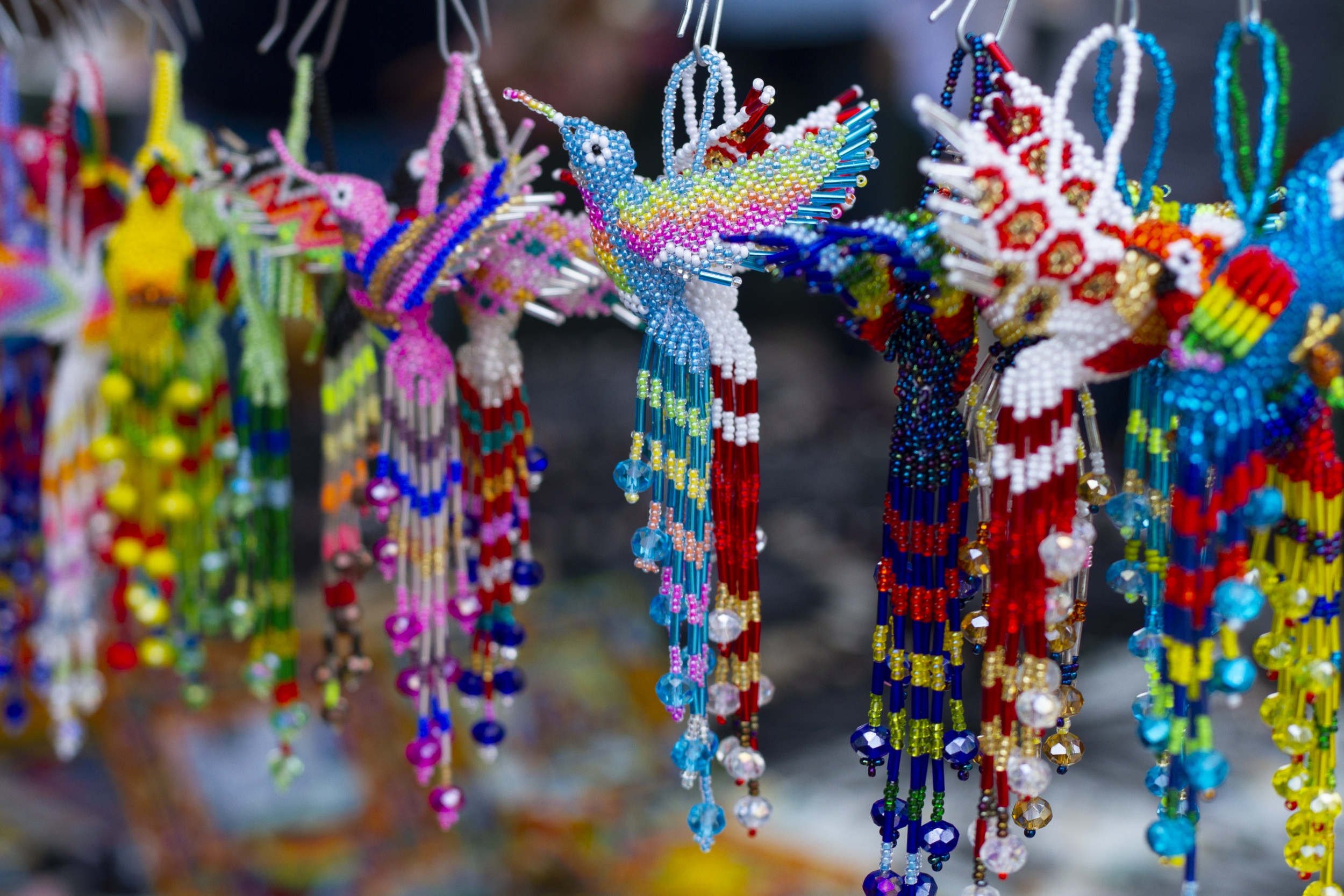 04 mexican-culture-with-colorful-birds.jpg