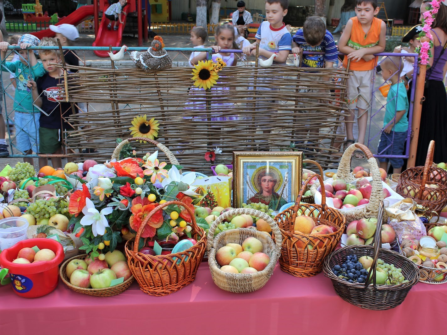 Праздник Спаса Праздник Спаса