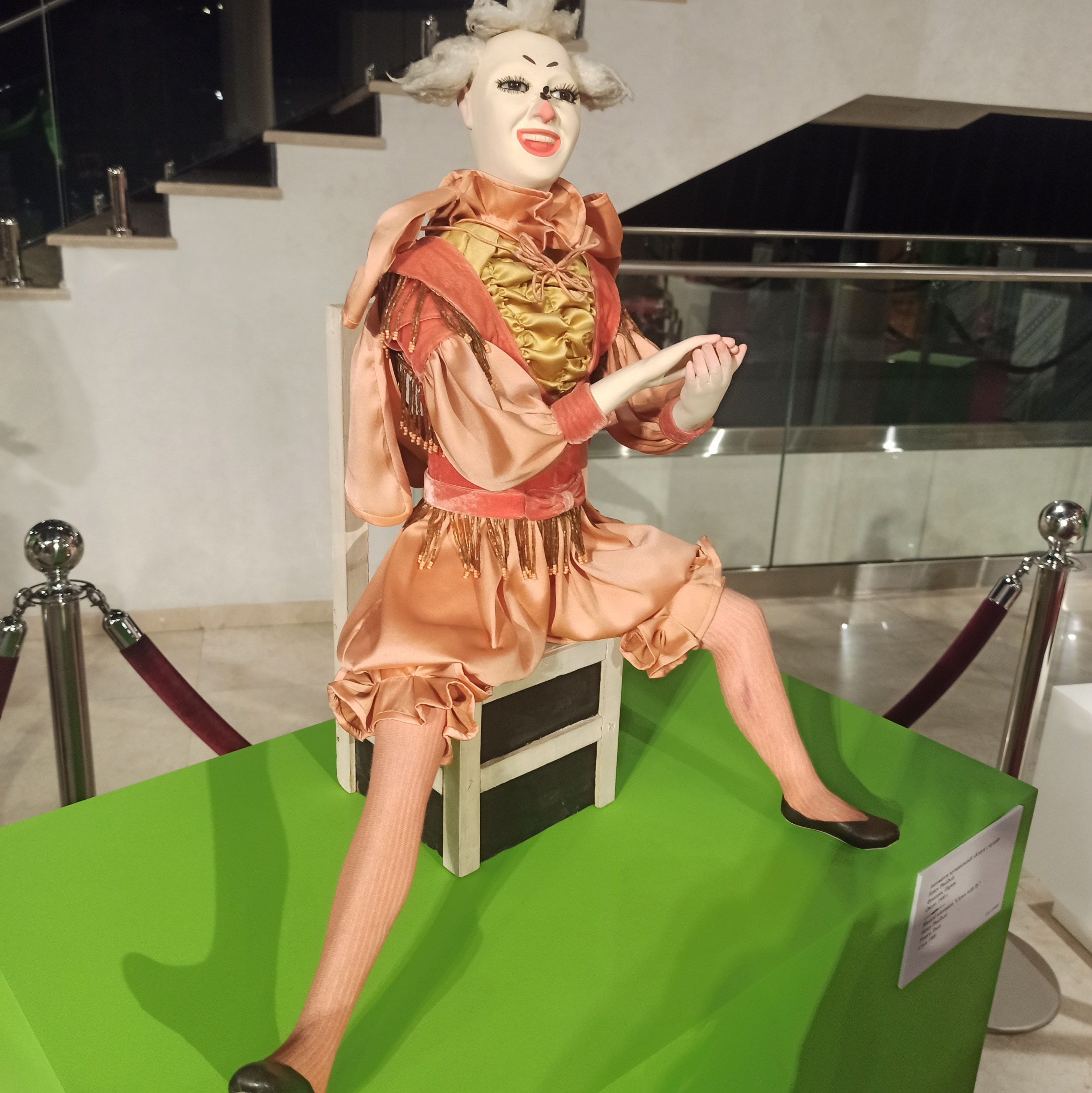 Коллекция кукол-автоматонов из Франции Коллекция кукол-автоматонов из Франции