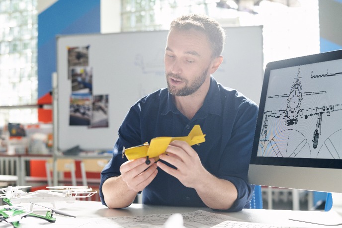 Как своими руками сделать радиоуправляемый самолет.jpeg