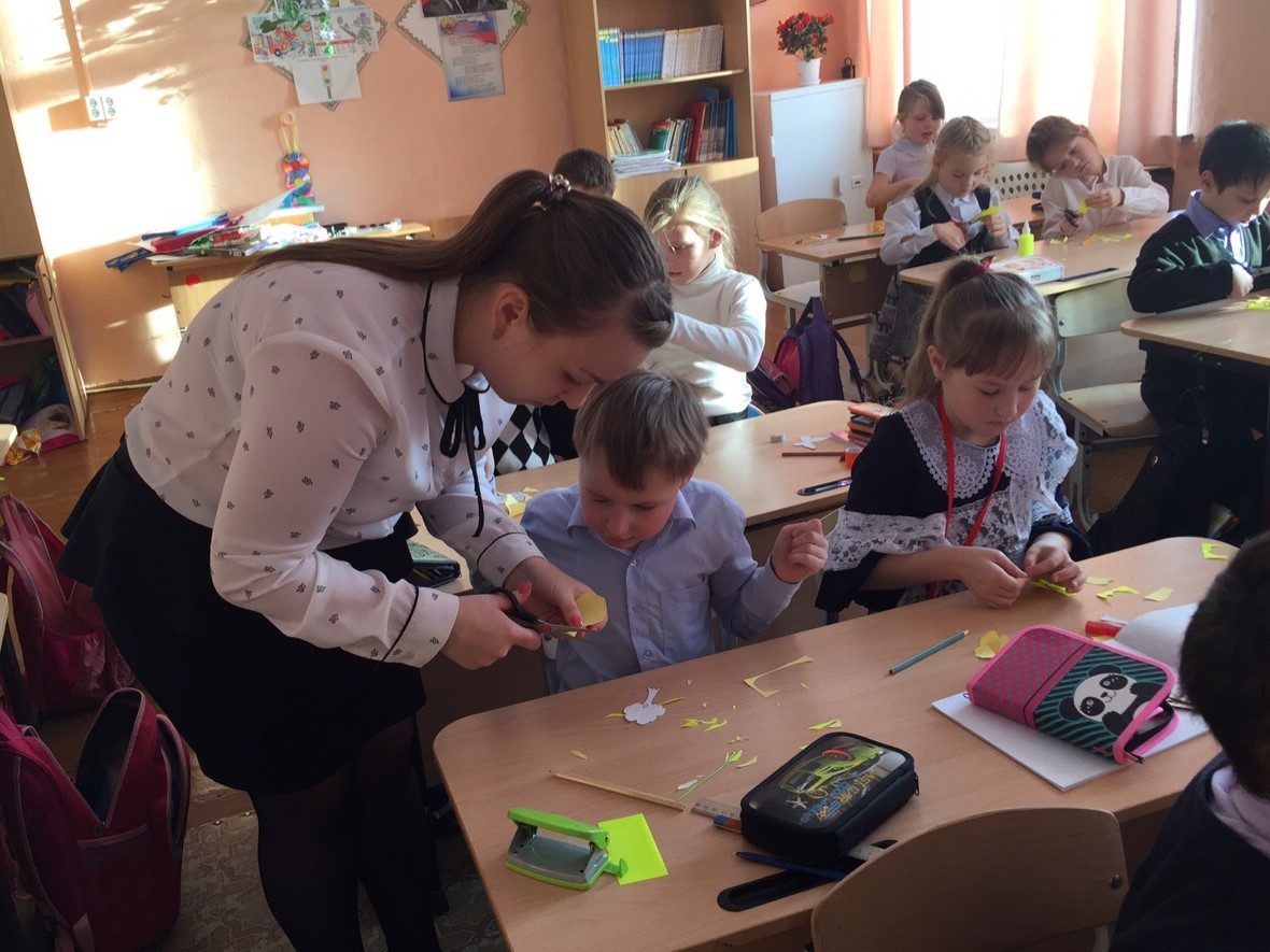 Конспект внеклассного занятия по ПДД для детей школьного возраста Конспект внеклассного занятия по ПДД для детей школьного возраста