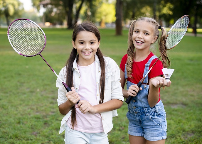 Девочки с ракетками Девочки с ракетками