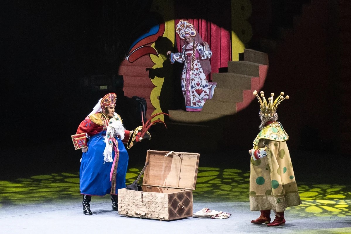 Зрителей ждёт Зрителей ждёт