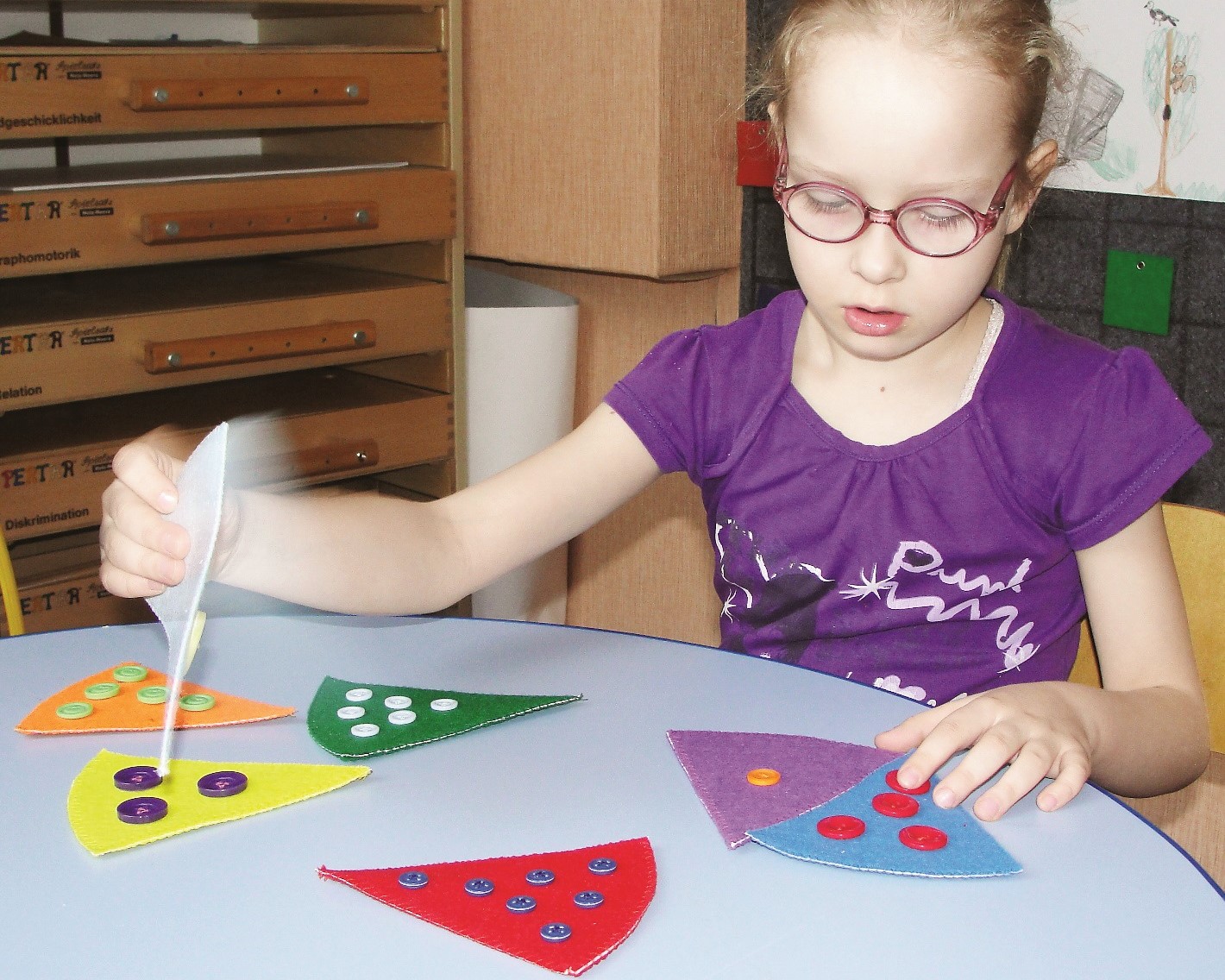 Разноцветная дорожка Разноцветная дорожка