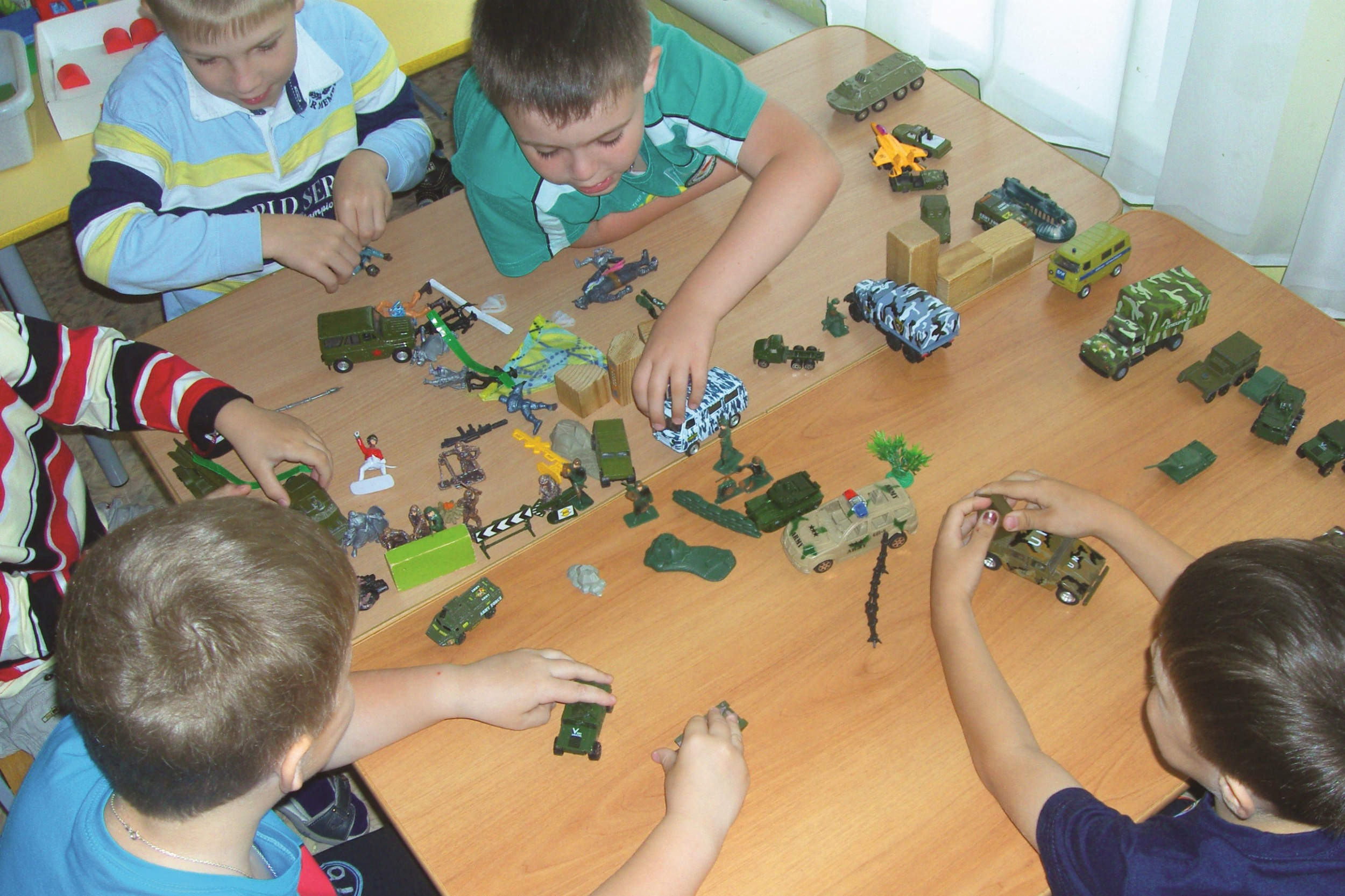 Мы — патриоты! Мы — патриоты!