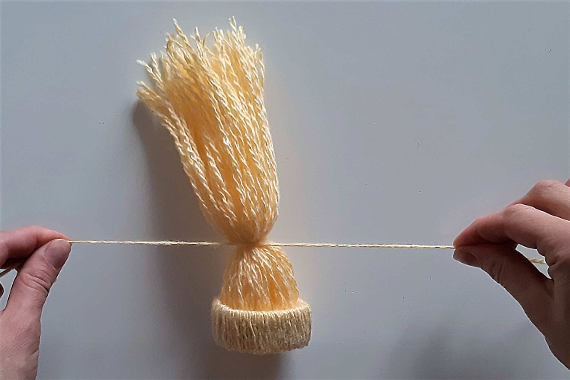 Завязываем пучок Завязываем пучок